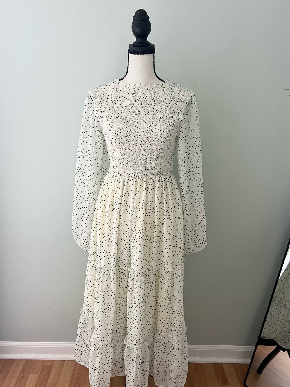 Elegant White Polka Dot Long Sleeve Tiered Maxi Dress NWOT